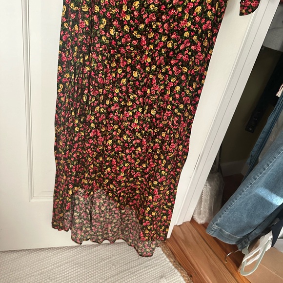New floral high low dress with open back - Picture 5 of 6
